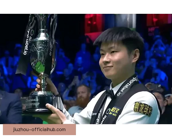 赵心童八连鞭完胜希金斯 六次决赛全胜冲击与特鲁姆普冠军之争